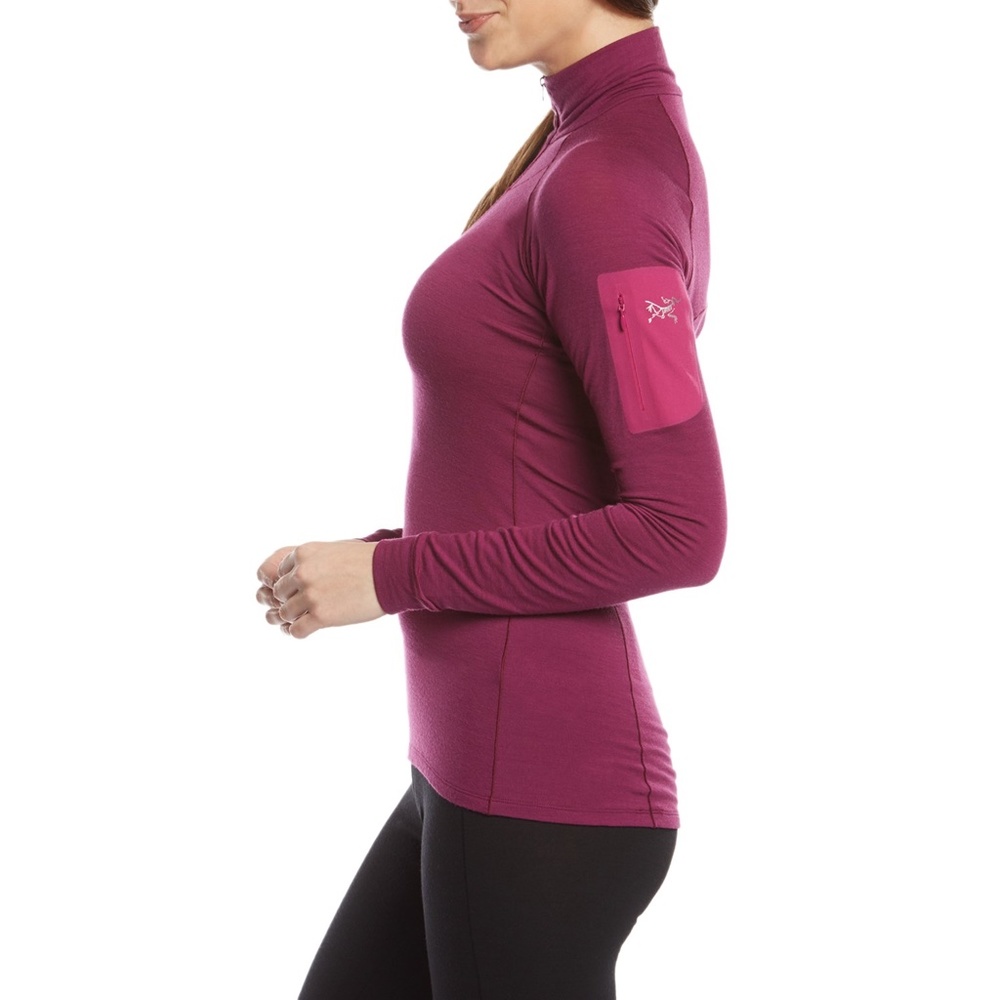 Arc'teryx Women's Magenta Long-Sleeve Zip Mock Pullover